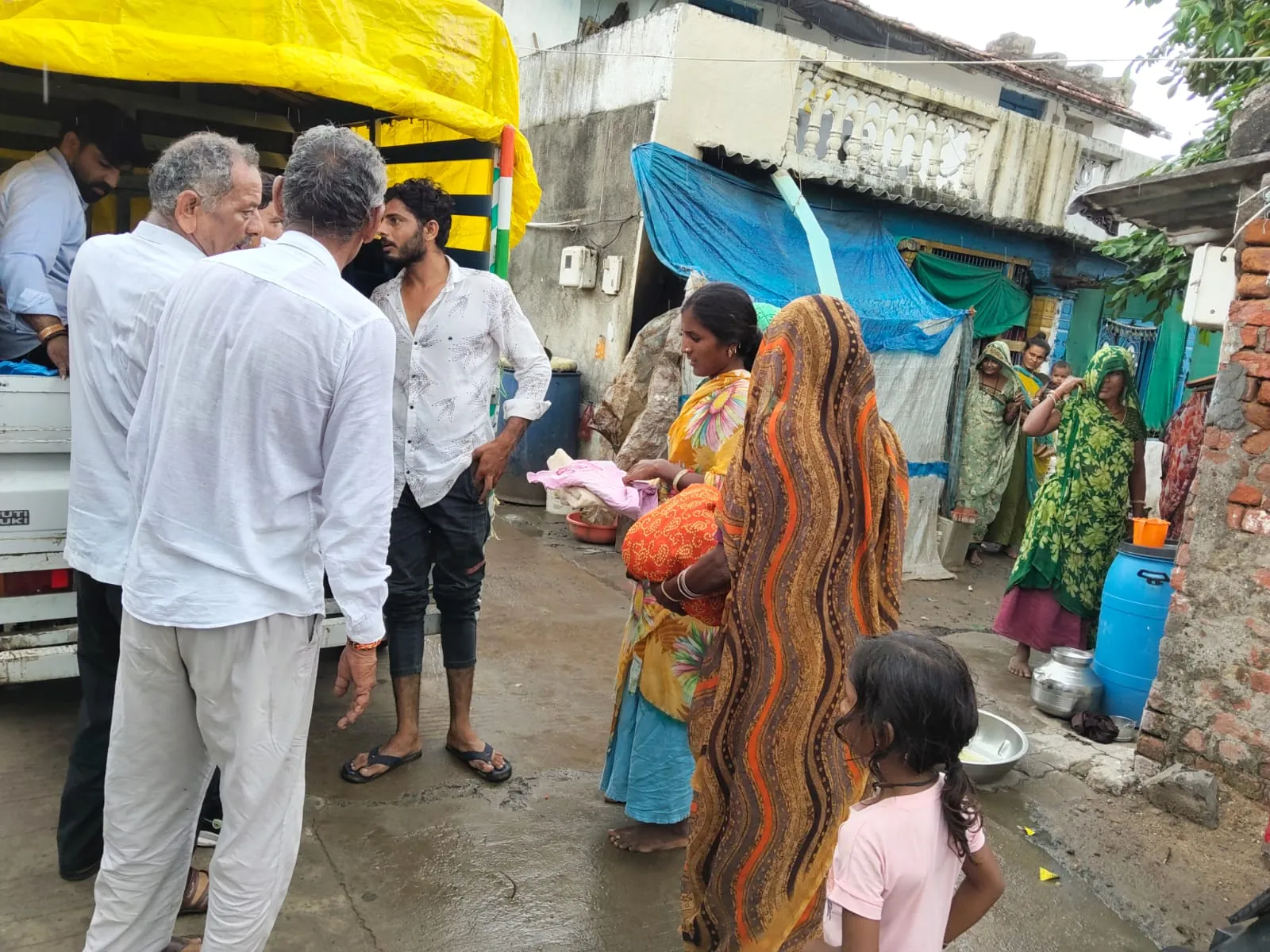 NB Seva Foundation: door to door in the settlement
